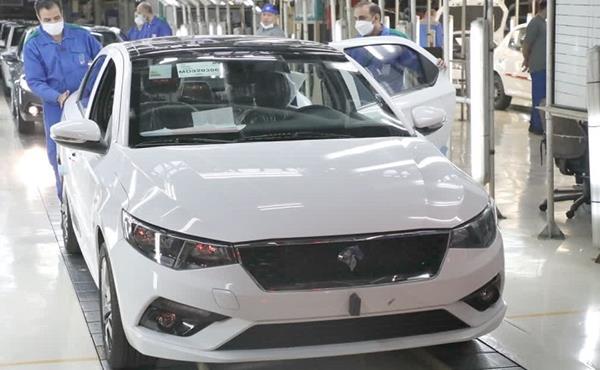 عملکرد این شرکت در نیمه نخست امسال نسبت به مدت مشابه سال گذشته نشان می‌دهد؛ تحقق فرمان رییس جمهوری با رشد ۵۰ درصدی تولید در ایران خودرو
