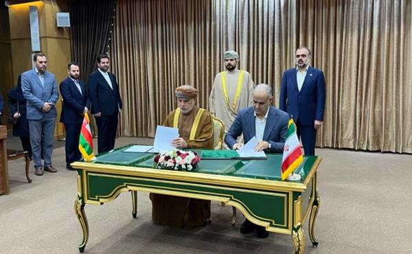 در جریان سفر پادشاه عمان به ایران تفاهم نامه صادرات ایران خودرو با کشور عمان به امضا رسید