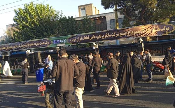 شرکت ساپکو در مسیر خدمت رسانی به جاماندگان و عزاداران سید و سالار شهیدان و یاران باوفایش در راهپیمایی اربعین حسینی