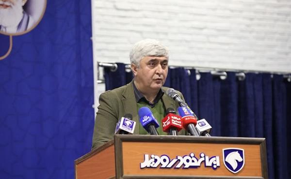 خطیبی در آیین رونمایی از ون‌های جدید شهرداری تهران مطرح کرد: راهکارهای شش گانه مدیرعامل ایران‌خودرو برای بهبود ناوگان تاکسیرانی